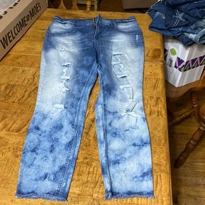 No boundaries high rise sculpting skinny 17